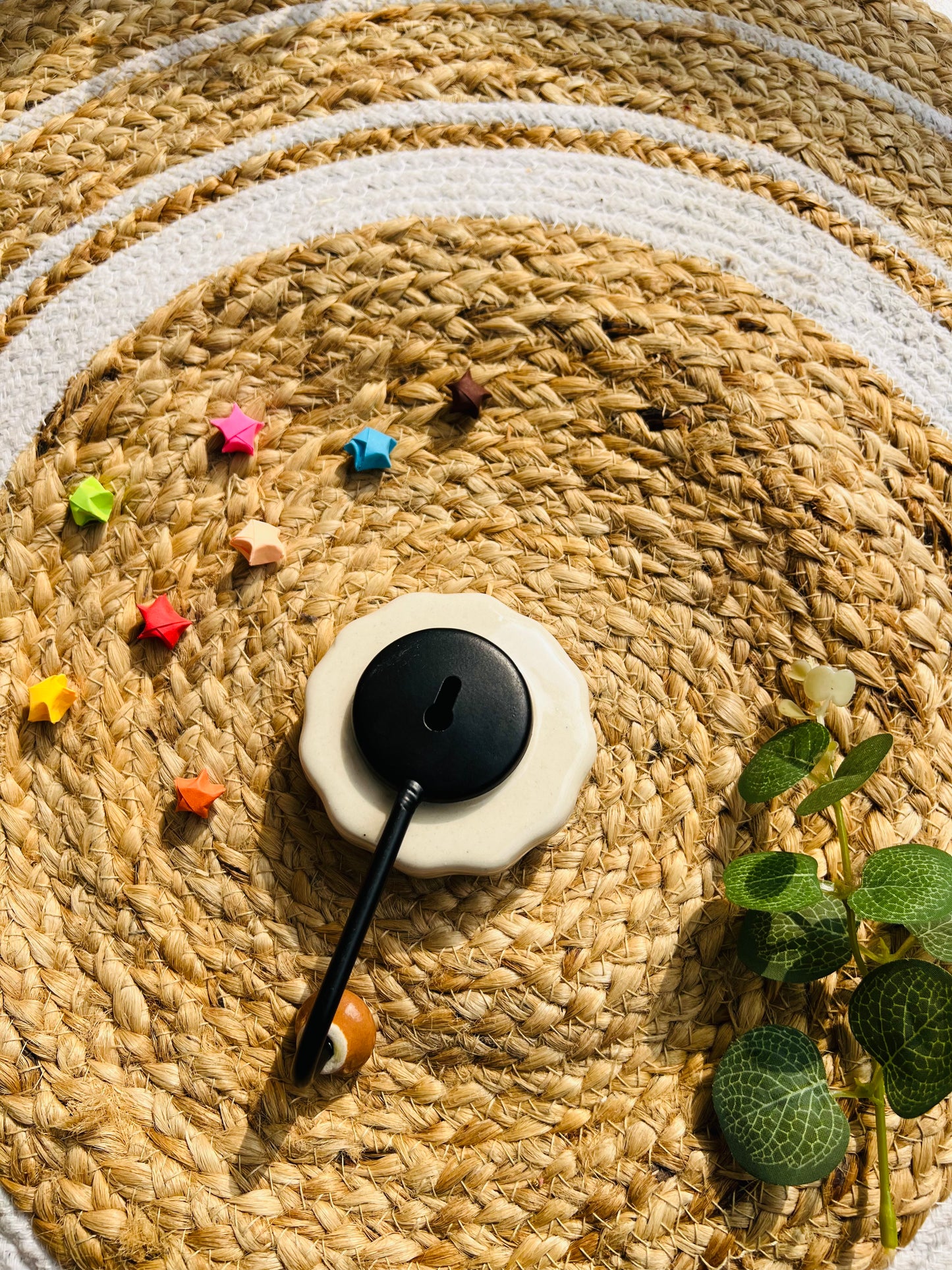 Monochrome Ceramic Hook