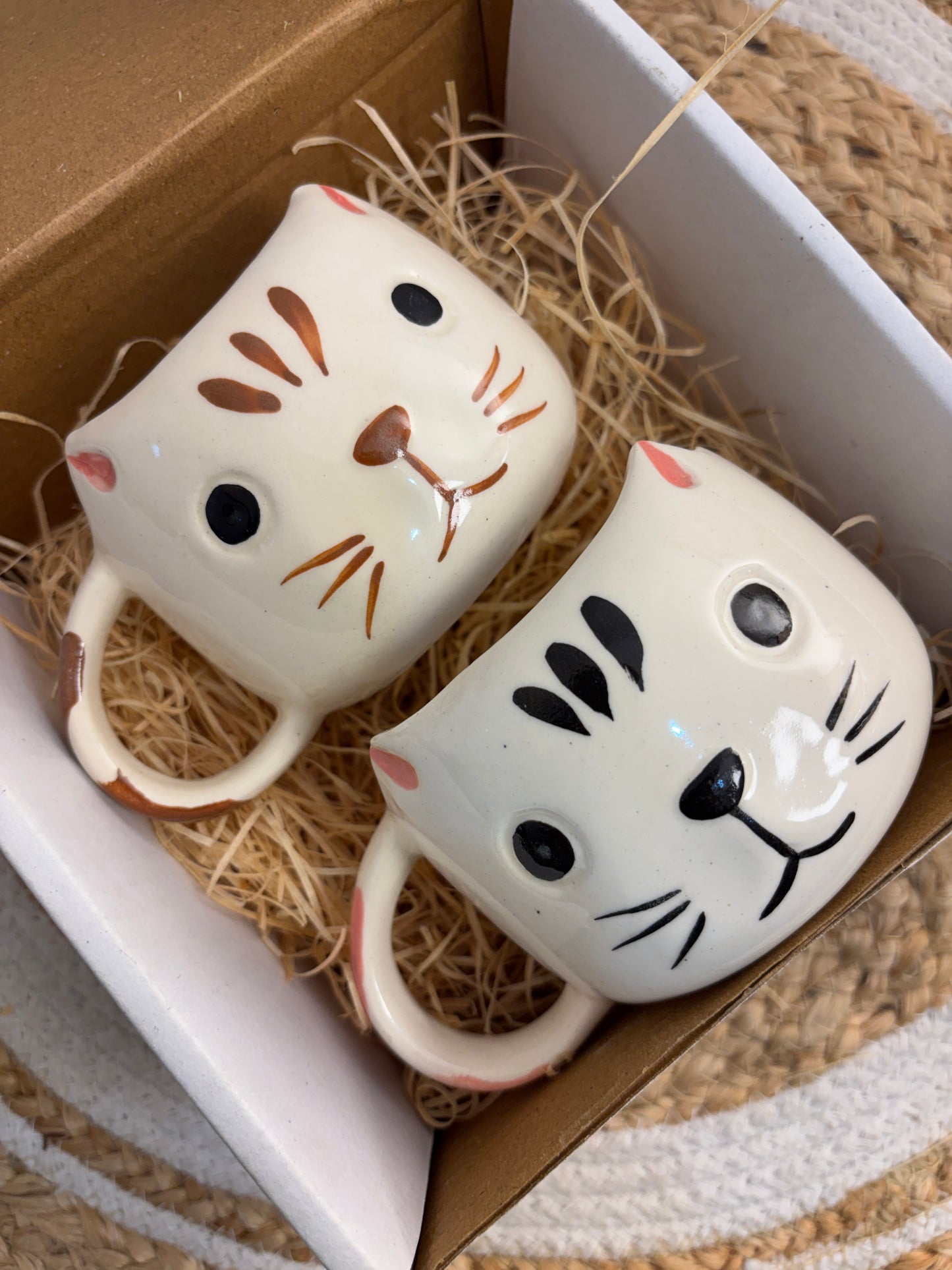 Twin Cat Ceramic Mug Set