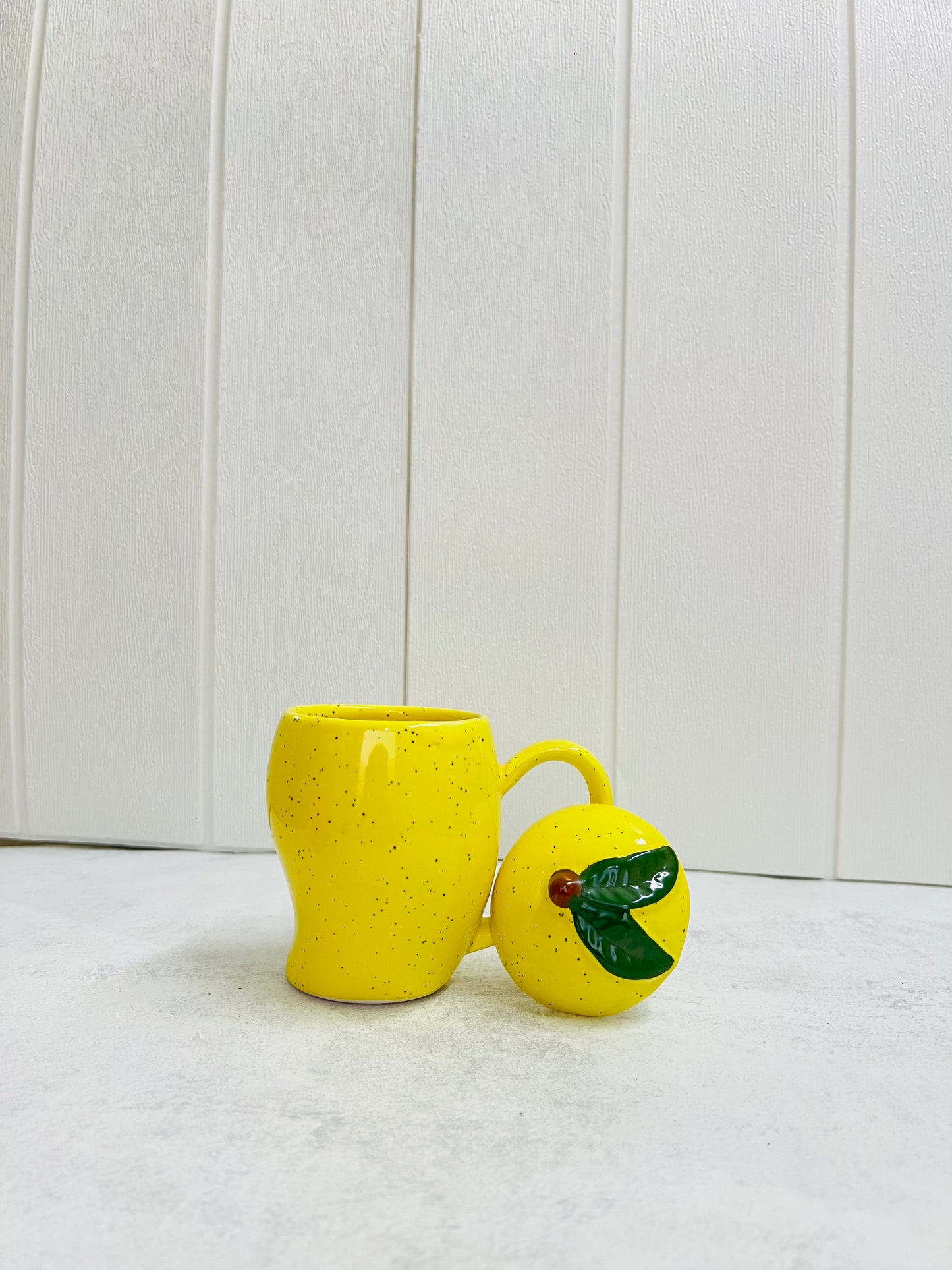 Tangy Mango Mug with Lid – Set of 1