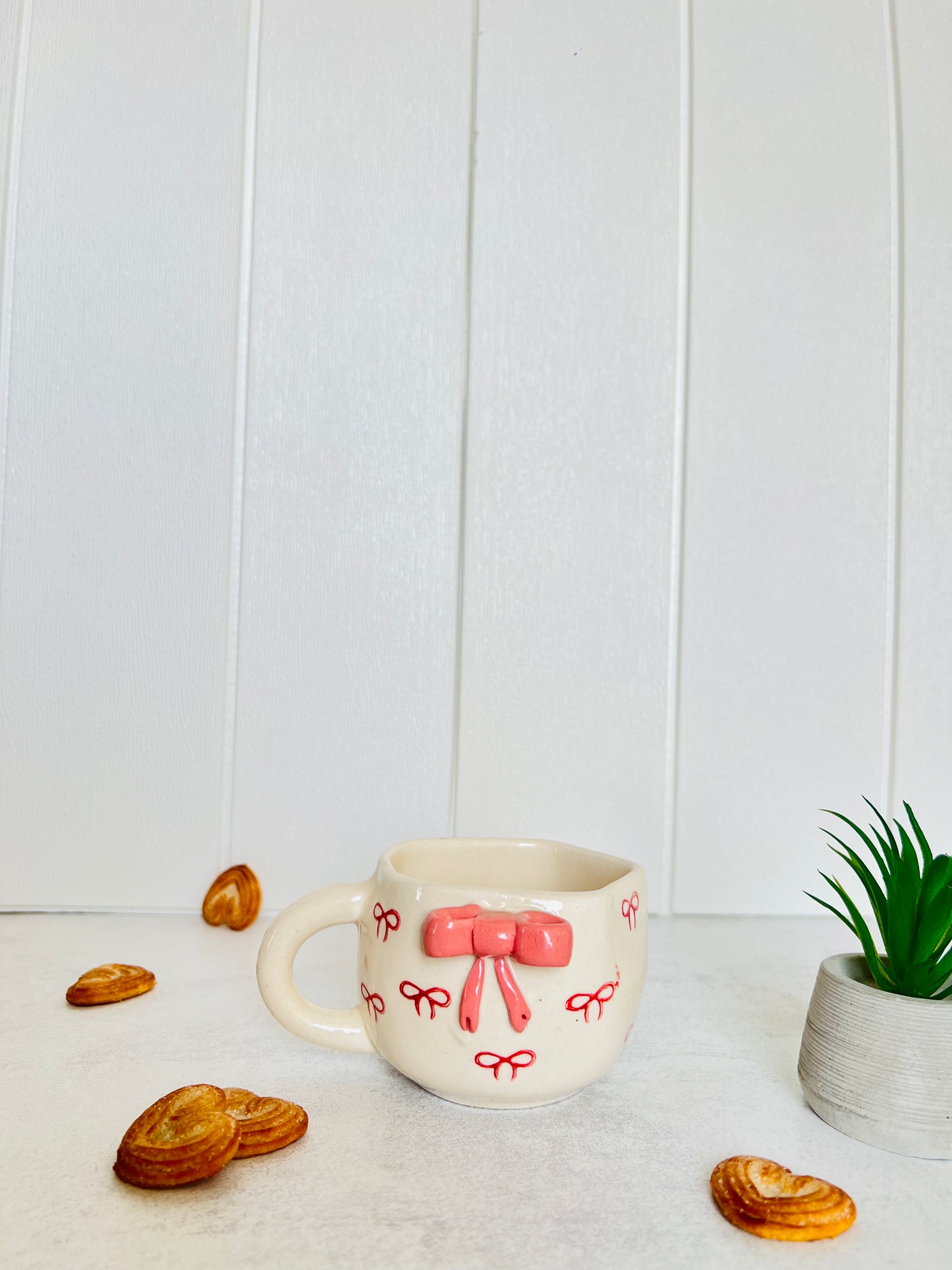 Blush & Blue Bow Mug Set – Set of 2
