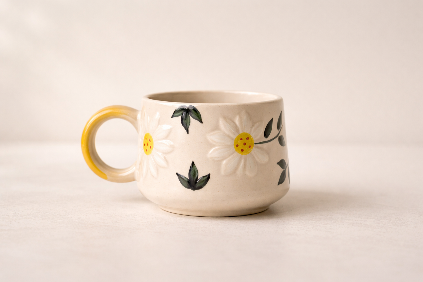 Golden Daisy Mug 🌼✨