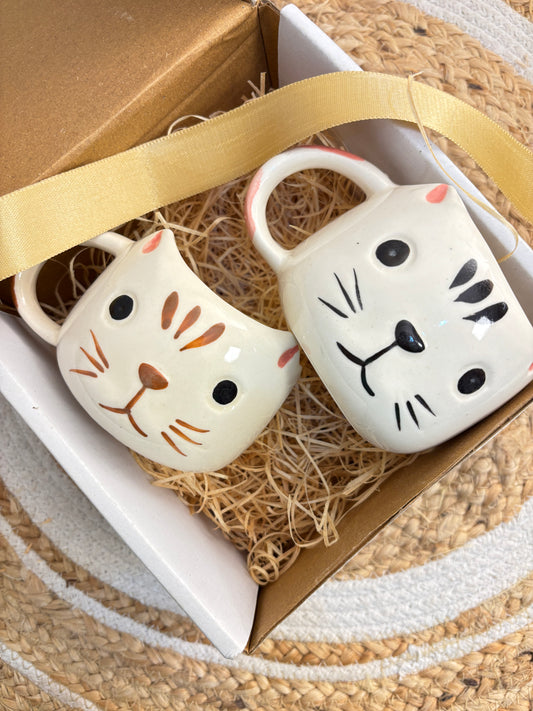 Twin Cat Ceramic Mug Set