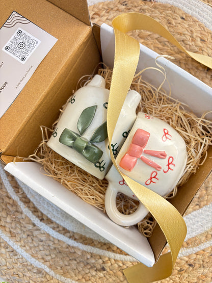 Twin Bow Ceramic Mug Set