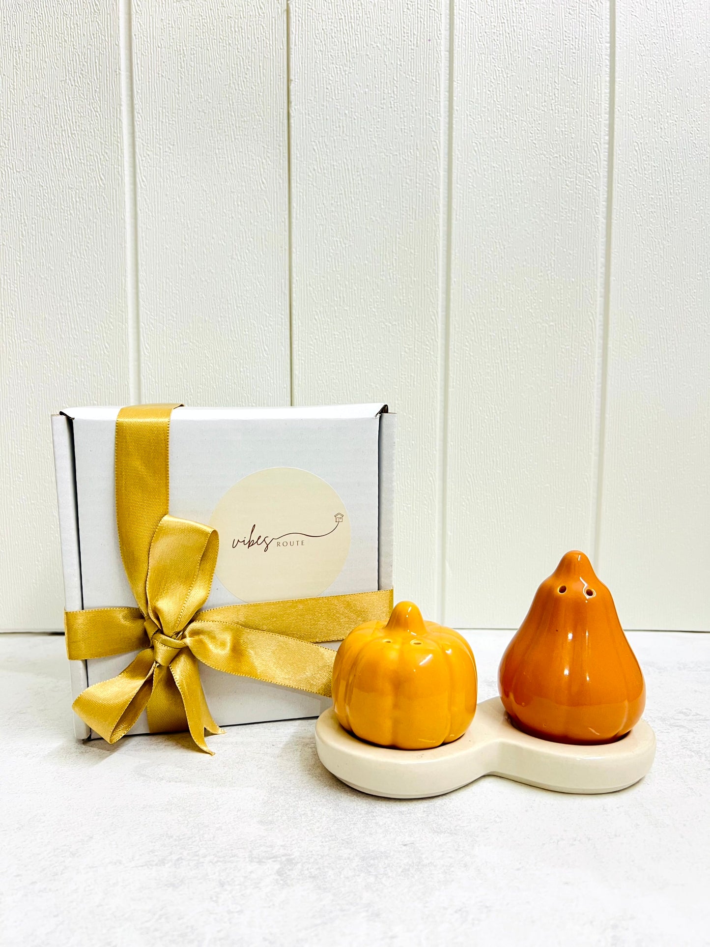 Pumpkin & Pear – Salt & Pepper Set 🎃🍐