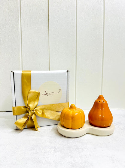 Pumpkin & Pear – Salt & Pepper Set 🎃🍐