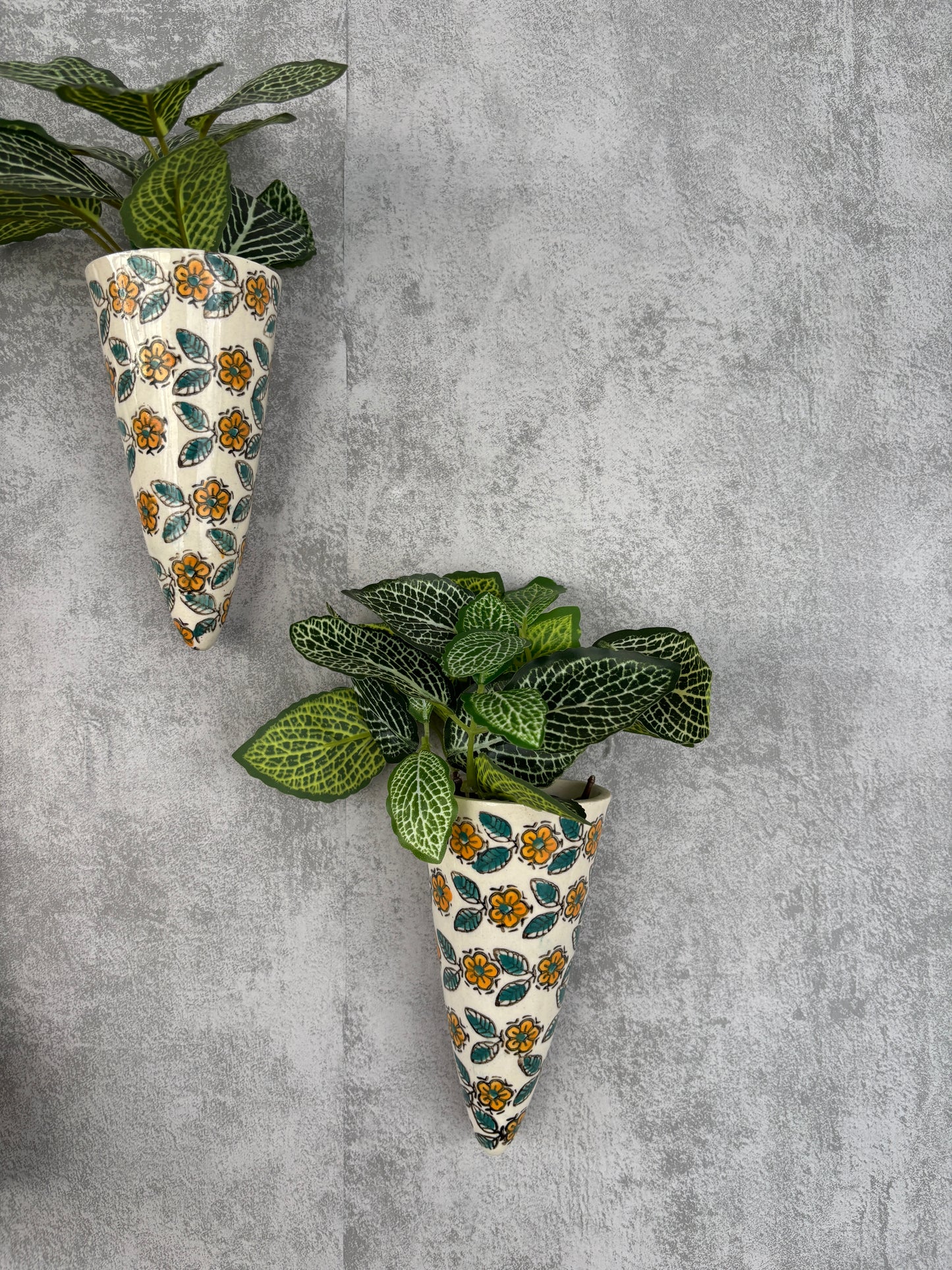 Green Leaf Ceramic Bells & Yellow Floral Wall Planter Set