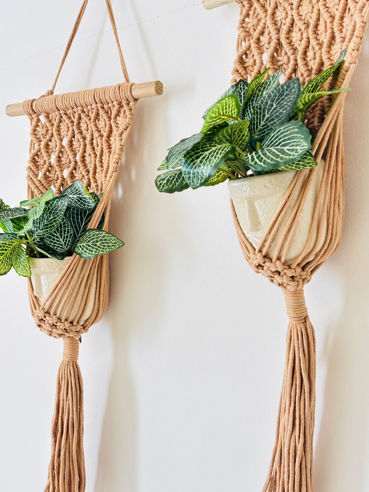 Peace Knot Planter Hanger Set – Caramel Brown
