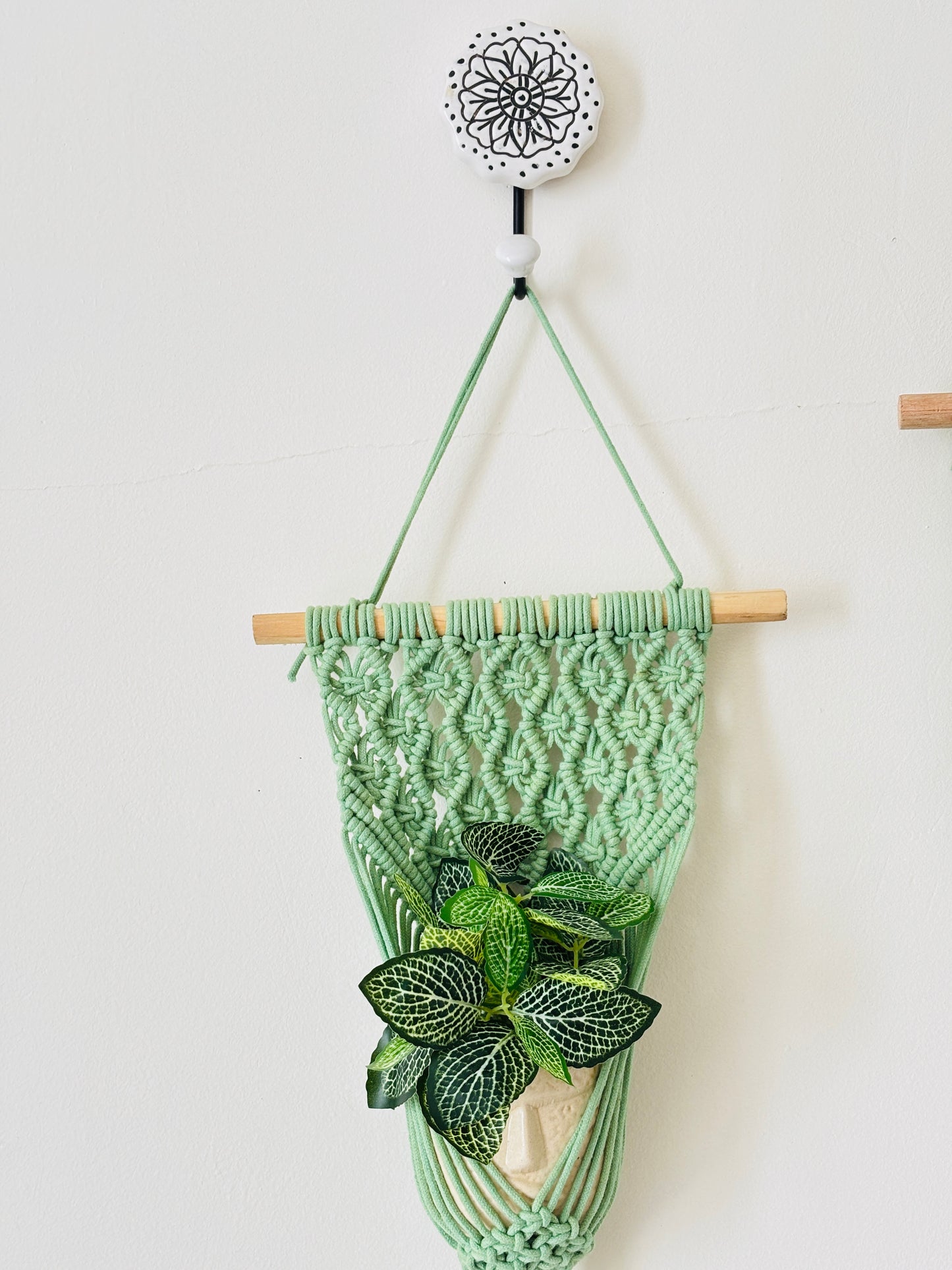 Peace Knot Planter Hanger Set – Mint