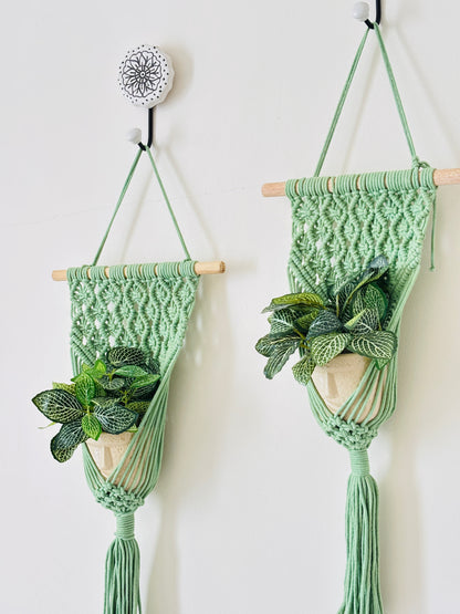 Peace Knot Planter Hanger Set – Mint